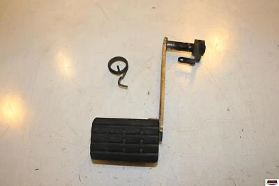 Pedal de freno Yamaha V Star XVS 1100 2003 5KS-27211-00-00 Foto 1 de 4