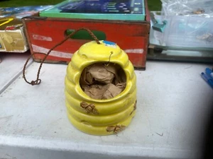 enesco bumble bee pottery - Picture 1 of 4