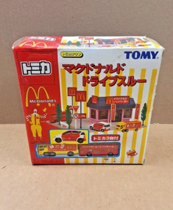 Tomy Tomica Town Mcdonald's Playset w/ 3 Vehicles New in Box 2000 - Picture 1 of 8