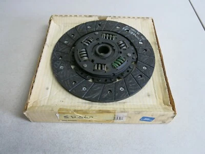 World Parts Clutch Disc Fit 83-93 Chrysler Dodge Mitsubishi (SD560) - Image 1 of 2