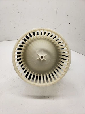 Blower Motor Fits 00-05 SATURN L SERIES 1350222 - Image 1 of 4