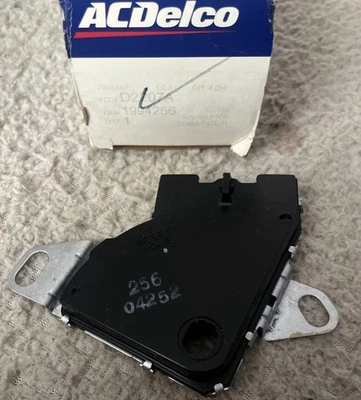 NEW GM 95-96 CHEVROLET BERETTA CORSICA DELCO BACK UP SWITCH 1994256 D-2207A P13 - Image 1 of 2