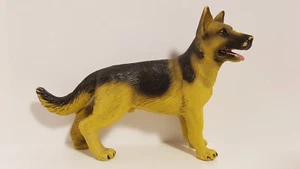 16323 Schleich Dog : German Shepherd, standing ref : 1D4295 - Foto 1 di 7