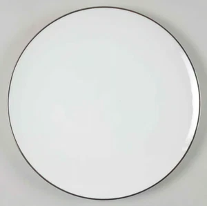 Noritake Fremont #6127 White Dinner Plate with Platinum Trim 10.5" - Picture 1 of 5