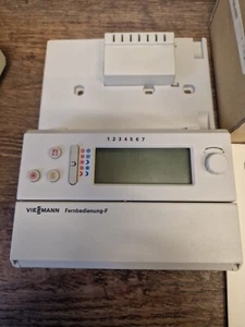 Viessmann Fernbedienung F 7450025 Neue Batterie 1 Jahr Garantie - Bild 1 von 4