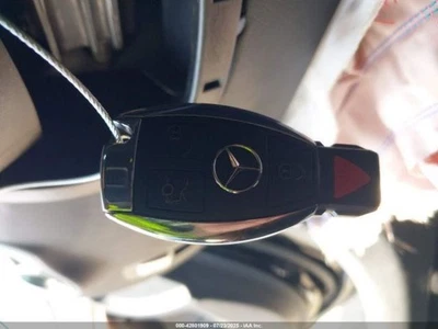 2017 Mercedes C-Class C220 Driver Seat Belt & Retractor - No Buckle, Used Foto 1 de 4