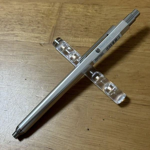 Lápiz mecánico OHTO Auto Horizon doble golpe plateado #a90ccd - Imagen 1 de 24