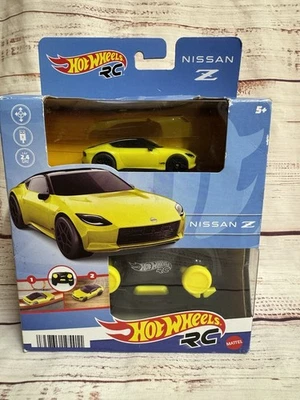 Hot Wheels 1:64 Scale Nissan Z, Battery-Powered RC Car for On- or Off-Track Play - Image 1 of 4