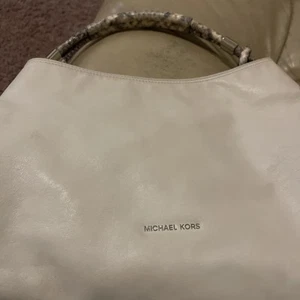 Michael Kors Snake Design - Picture 1 of 6