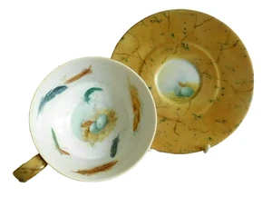 VINTAGE HUTSCHENREUTHER BIRD NEST, EGG AND FEATHER CUP AND SAUCER - Picture 1 of 10