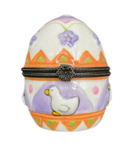 Ceramic Hinged Easter Egg Trinket Box Ducks & Purple Flowers - Picture 1 of 11