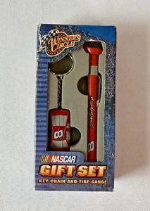 VTG 2003 Winners Circle Nascar Gift Set Key Chain & Tire Gauge Dale Earnhardt Jr - Picture 1 of 9