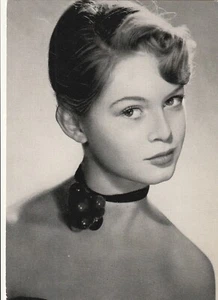 Brigitte Bardot, Filmbilder-Vertrieb Ernst Freihoff, Essen, Karten-Nr. 111 - Picture 1 of 2