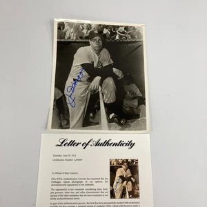 Joe Dimaggio Signed Autographed 8x10 Photo PSA DNA COA - Picture 1 of 5