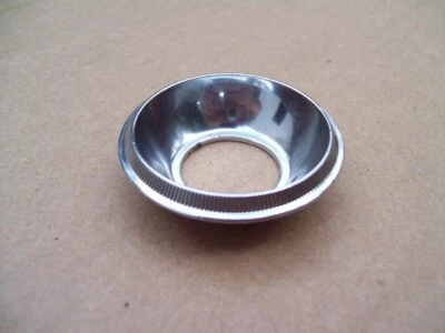 Nuevo de Lote Antiguo 1969 1970 GM Oldsmobile encendedor de cigarrillos Bisel GM401713 Foto 1 de 4