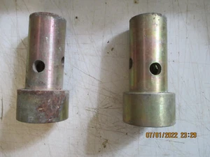 1pair/2ea Quick Hitch Adapter Bushing w/pin CAT 1 / 3 Pt Tractor Bushing Set - Picture 1 of 2