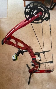 2023 Bowtech Specialist II 50lb Draw, Loaded with Upgrades and Extras - Picture 1 of 18