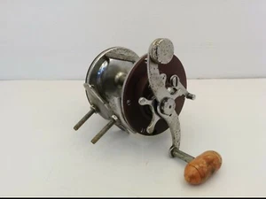 VINTAGE PENN PEER No. 209 FISHING REEL, MADE IN USA - Picture 1 of 6