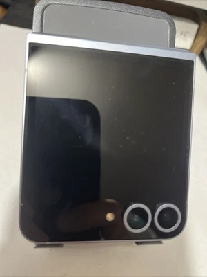 Samsung Galaxy Z Flip6 5G SM-F741U 256GB Damaged Part/notworking, Blue, #DA16 - Image 1 of 4