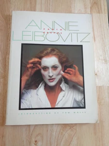 Photographs by Annie Leibovitz SC 1983 - Picture 1 of 2