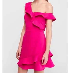 EXPRESS Neu mit Etikett schulterfreies asymmetrisches Etuikleid Hot Pink Größe Medium - Bild 1 von 8