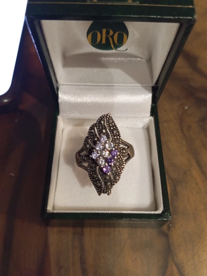 Vintage Anello In Argento Con Ametista E Zirconi E Marcadite  - Immagine 1 di 4