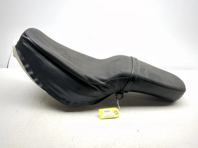 05-09 Suzuki S50 Boulevard VS800 asiento de pasajero de una pieza completo 09091 Foto 1 de 4