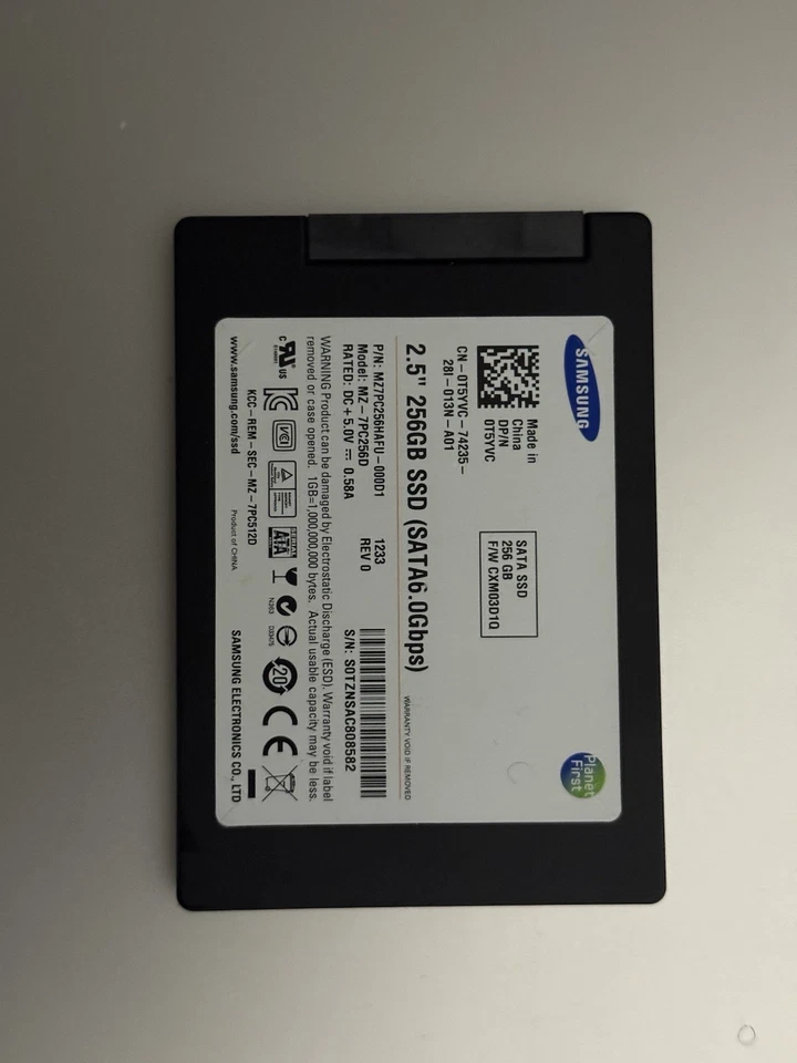SSD de 2,5 pol. SAMSUNG 256GB MZ-7PC256D SSD (SATA6.0Gbps) Modelo: MZ-7PC256D - Imagem 1 de 4