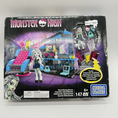 Mega Bloks Monster High Frankie Stein's Electrifying Room New Damaged Box - Image 1 of 4