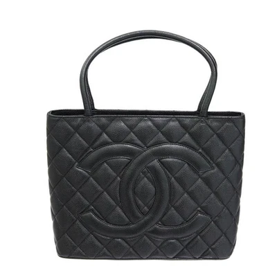 Bolso de Mano Chanel Reedición A01804 Cuero Caviar Negro con Bolsa para el Polvo Tarjeta #KN385 Foto 1 de 4
