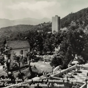 SESTOLA IL GRATTACIELO VISTO DALL’ HOTEL S. MARCO CARTOLINA GRANDE SPEDITA - Picture 1 of 4