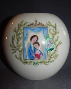VINTAGE ROSENTHAL RAYMOND PEYNET VASE ~ LOVERS IN WINDOW ~ MID-CENTURY c 1960's - Picture 1 of 5