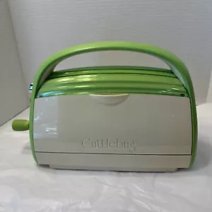 Cricut Cuttlebug Die Cutting Embossing Machine Man. Crank Crafter - Picture 1 of 6