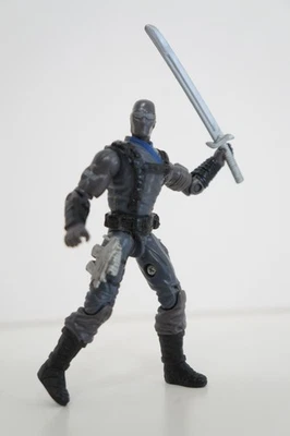 Figura de acción de colección Hasbro 2003 GI Joe Valor vs Venom Snake Eyes Foto 1 de 4