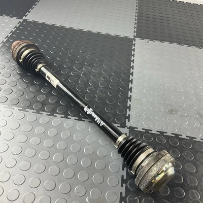 Audi A4 Premium Plus 2008-2015 sedán eje trasero izquierdo/derecho OEM 8K0501203J Foto 1 de 4