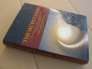 THE SECRET LAND PAUL BROADHURST SIGNIERT @ - Bild 1 von 7