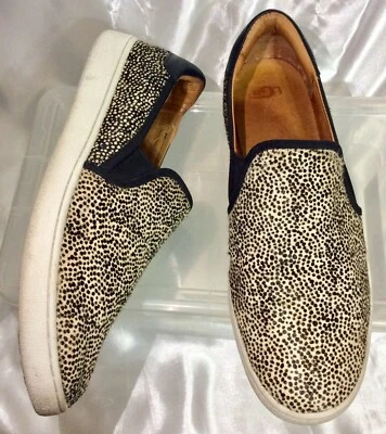 Zapatos mocasines de cuero con estampado animal UGG Australia 1019218 para mujer 11 Foto 1 de 4