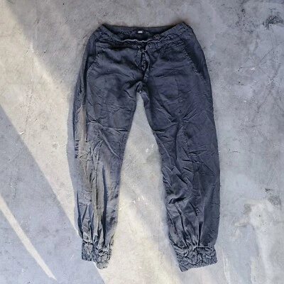 Pantalones estilo paracaídas/harén de seda Guess talla Medium M seminuevo  Foto 1 de 4