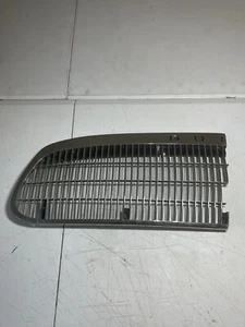 Rejilla cromada PIEZAS Buick Roadmaster SEDÁN 4 puertas SOLO 1992-1996 - Imagen 1 de 8