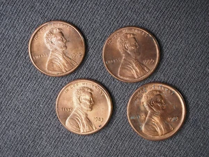 Lotto 4 monete US Mint Error Lincoln Cent Broadstrike colpite fuori collare - Foto 1 di 2