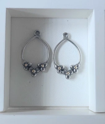 Pendientes Genuinos Pandora Dos Tonos Triple Margarita Compuestos 290633 Raros y Retirados Foto 1 de 3