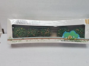 BACHMANN 5 ORANGE TREES FOR SCENERY -#2214 New Sealed.  - Picture 1 of 3