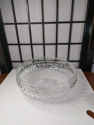 Vintage ARCOROC FRANCE Serving Salad Bowl LARGE 8.5" Crystal Starburst - Image 1 of 4