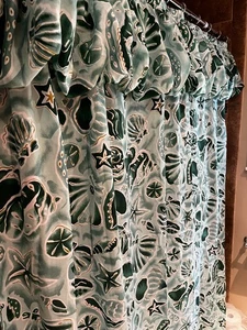 Fabric Shower Curtain - Green with Seashells - Pre-owned - Picture 1 of 3