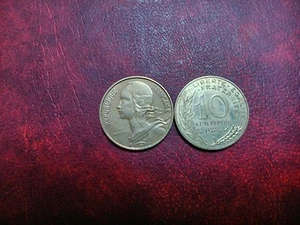 Moneda 10 centimos 1984 Francia - Foto 1 di 1