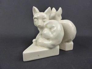 JOLI SERRE LIVRE RENARD FENNEC ART DECO EN CERAMIQUE CRAQUELEE CACHET FOX 776 - Picture 1 of 8