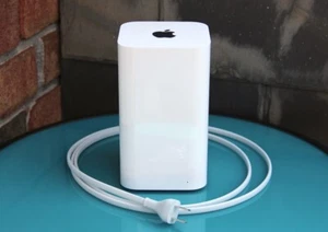 Apple AirPort Extreme A1521 ME918X/A Brand 802.11ac Router - Picture 1 of 2