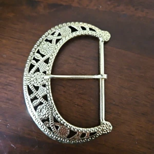 Womens Fashion Belt Buckle 2-1/4 Inch Western Style Gold Buckle Only New - Picture 1 of 3
