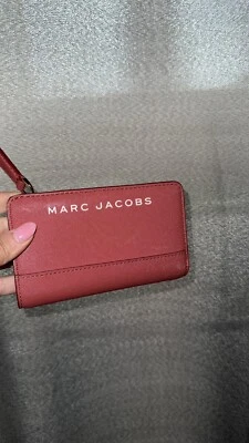 Cartera Marc Jacob’s Borgoña Foto 1 de 4