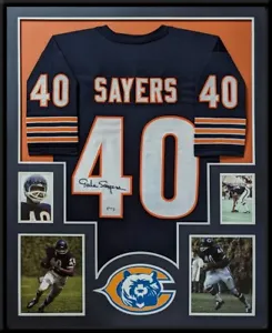 FRAMED CHICAGO BEARS GALE SAYERS AUTOGRAPHED SIGNED JERSEY PSA COA - Picture 1 of 4